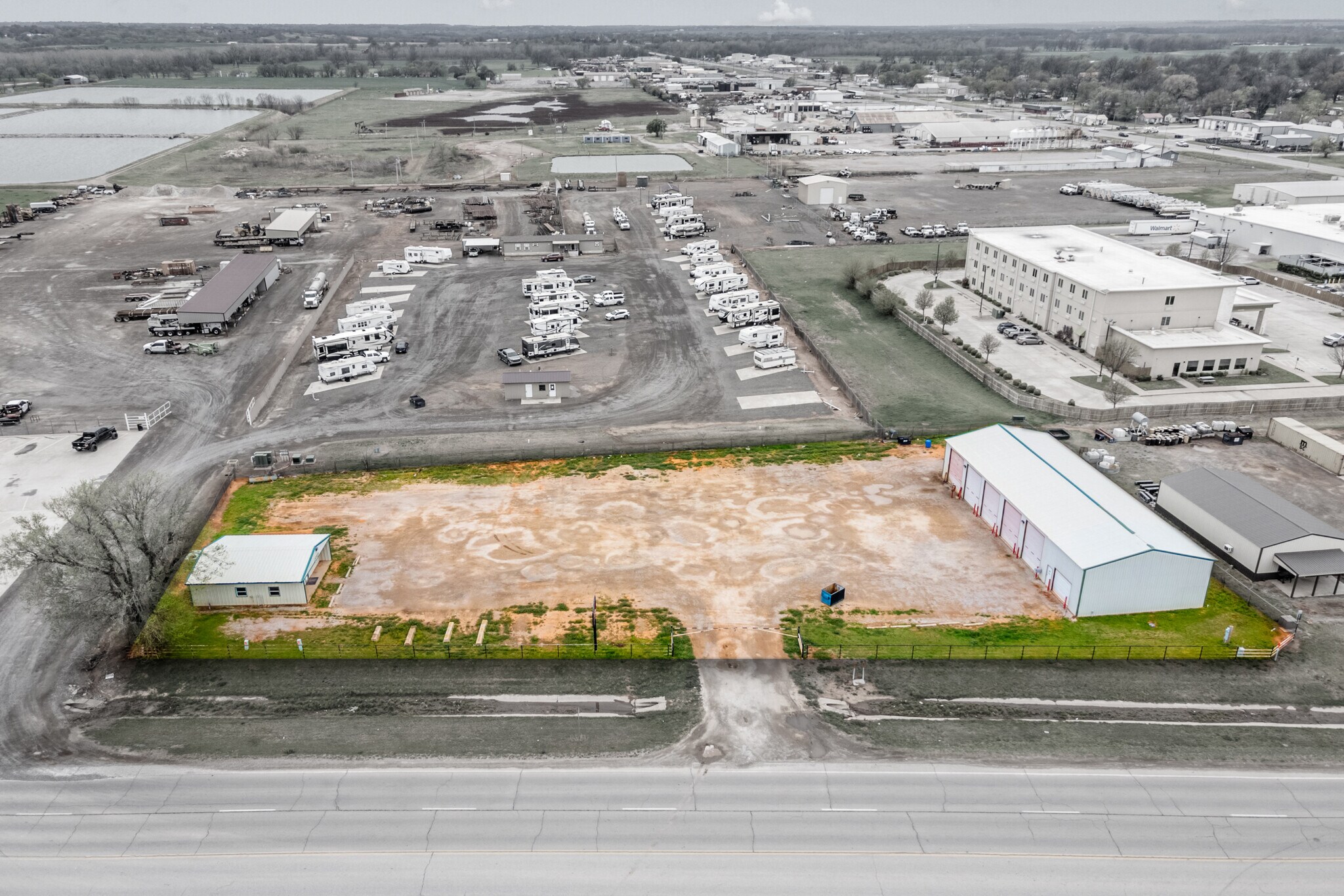 403 Linwood Plz, Lindsay, OK for sale Primary Photo- Image 1 of 1