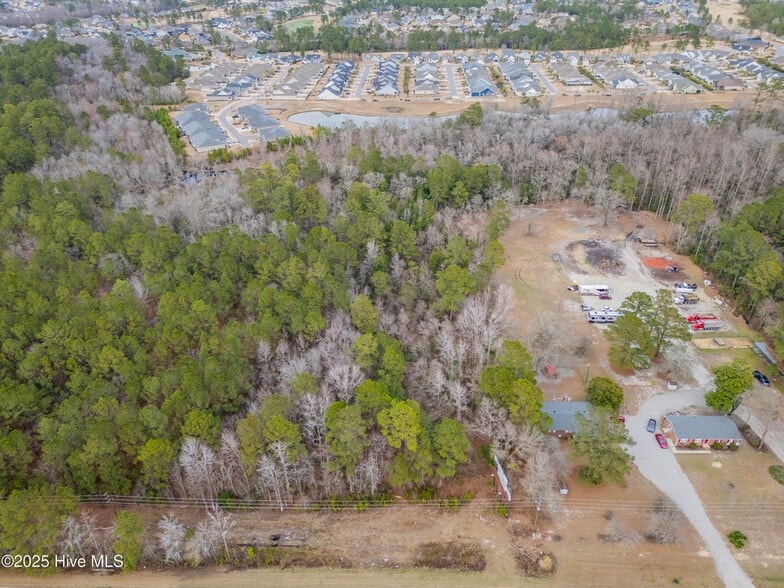 2730 Andrew Jackson Hwy, Leland, NC for sale - Building Photo - Image 3 of 13