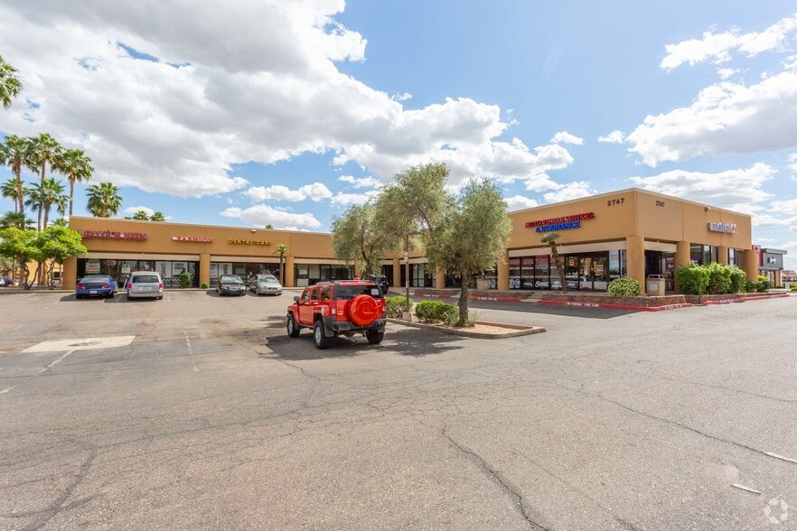 2727 W Southern Ave, Tempe, AZ for lease - Building Photo - Image 2 of 9