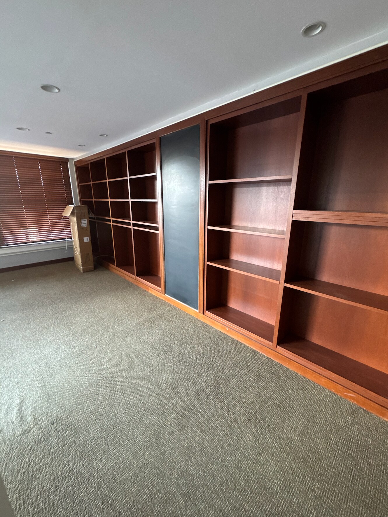 137-141 Newbury St, Boston, MA for lease Interior Photo- Image 1 of 6