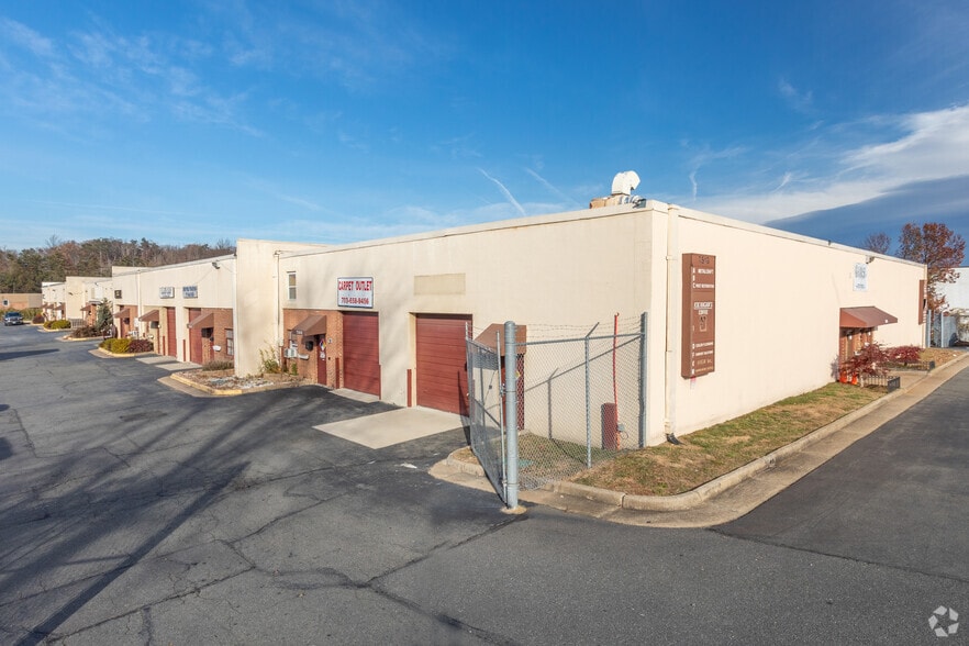 7516 Fullerton Rd, Springfield, VA for sale - Primary Photo - Image 1 of 1