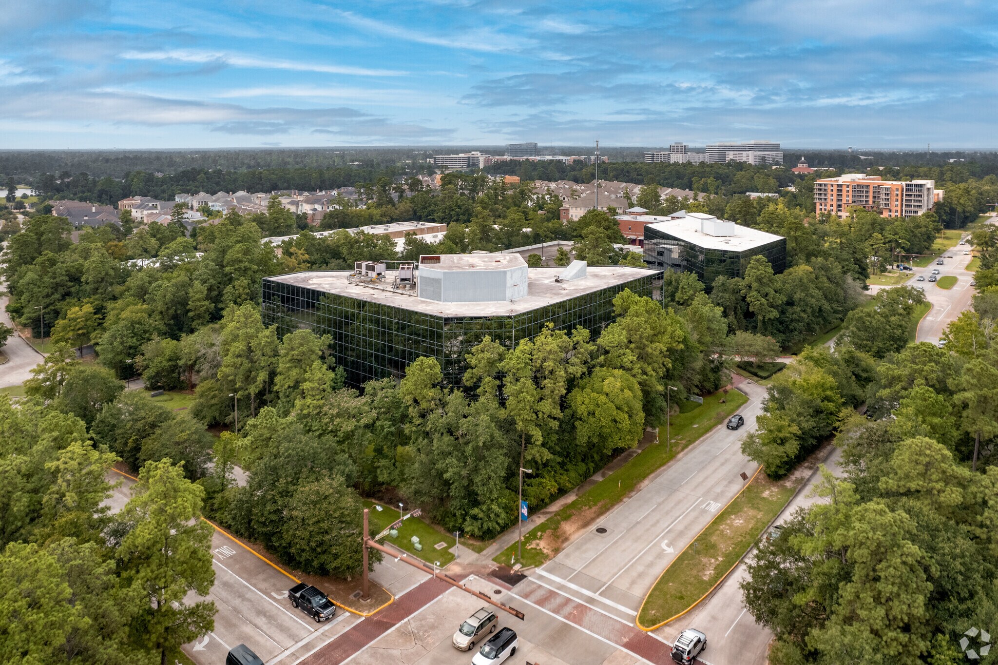 10077 Grogans Mill Rd, The Woodlands, TX 77380 Parkwood I