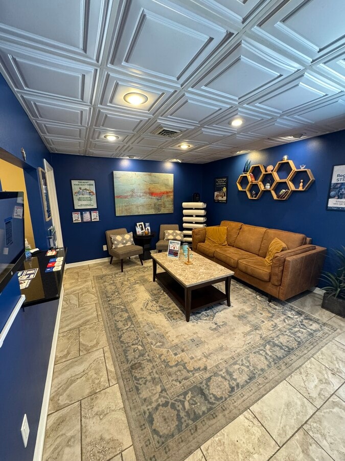 800 W Martin Luther King Blvd, Tampa, FL 33603 - Unit 3 -  - Interior Photo - Image 1 of 4