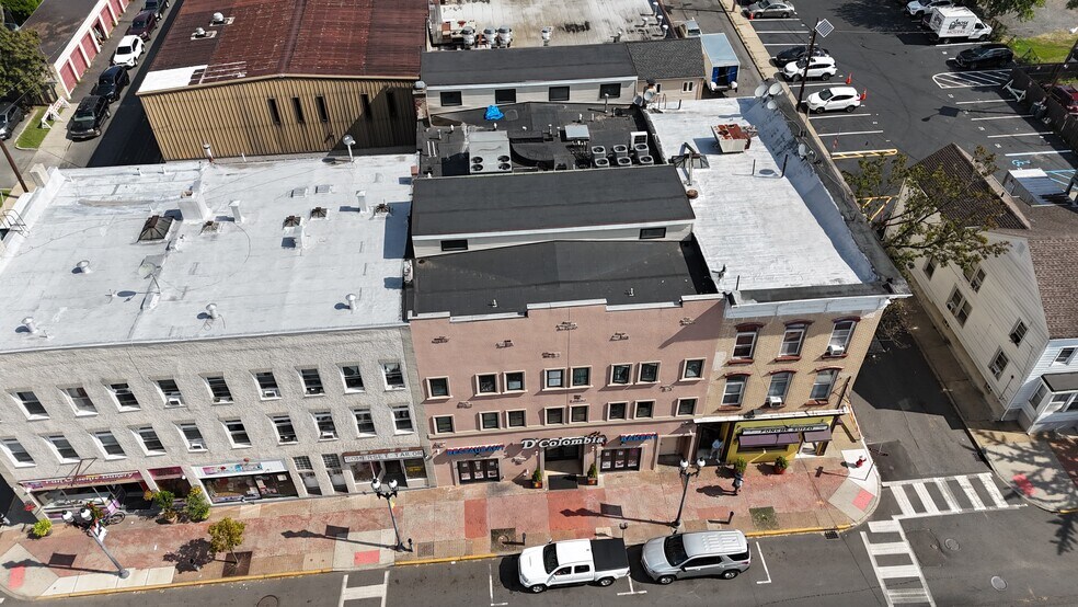 214 Somerset St, North Plainfield, NJ for sale - Building Photo - Image 2 of 4