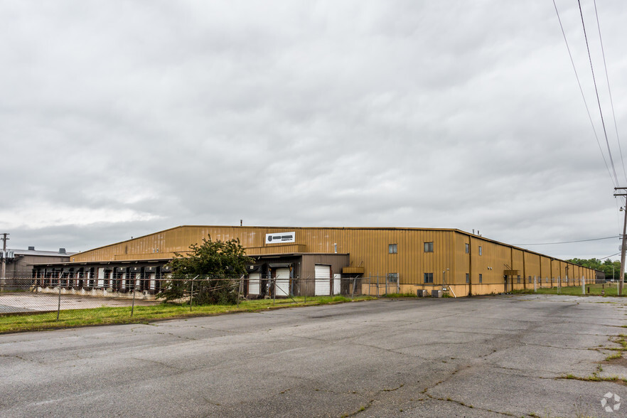 1100 N Redmond Rd, Jacksonville, AR for lease - Building Photo - Image 1 of 6