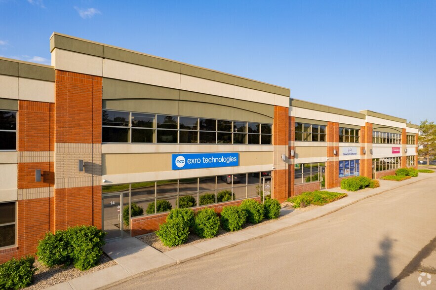 21 Highfield Cir SE, Calgary, AB for sale - Primary Photo - Image 1 of 1