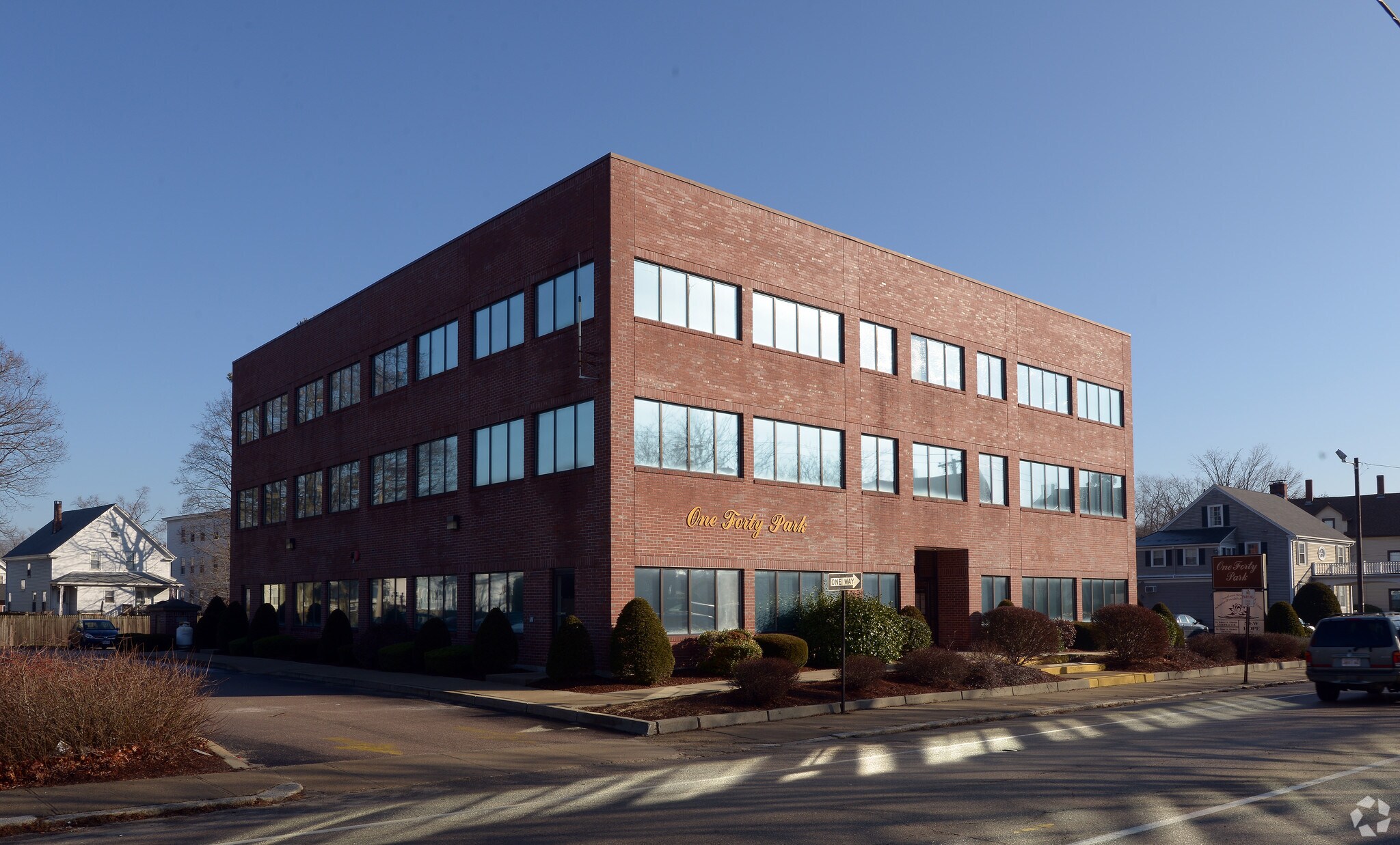 140 Park St, Attleboro, MA 02703