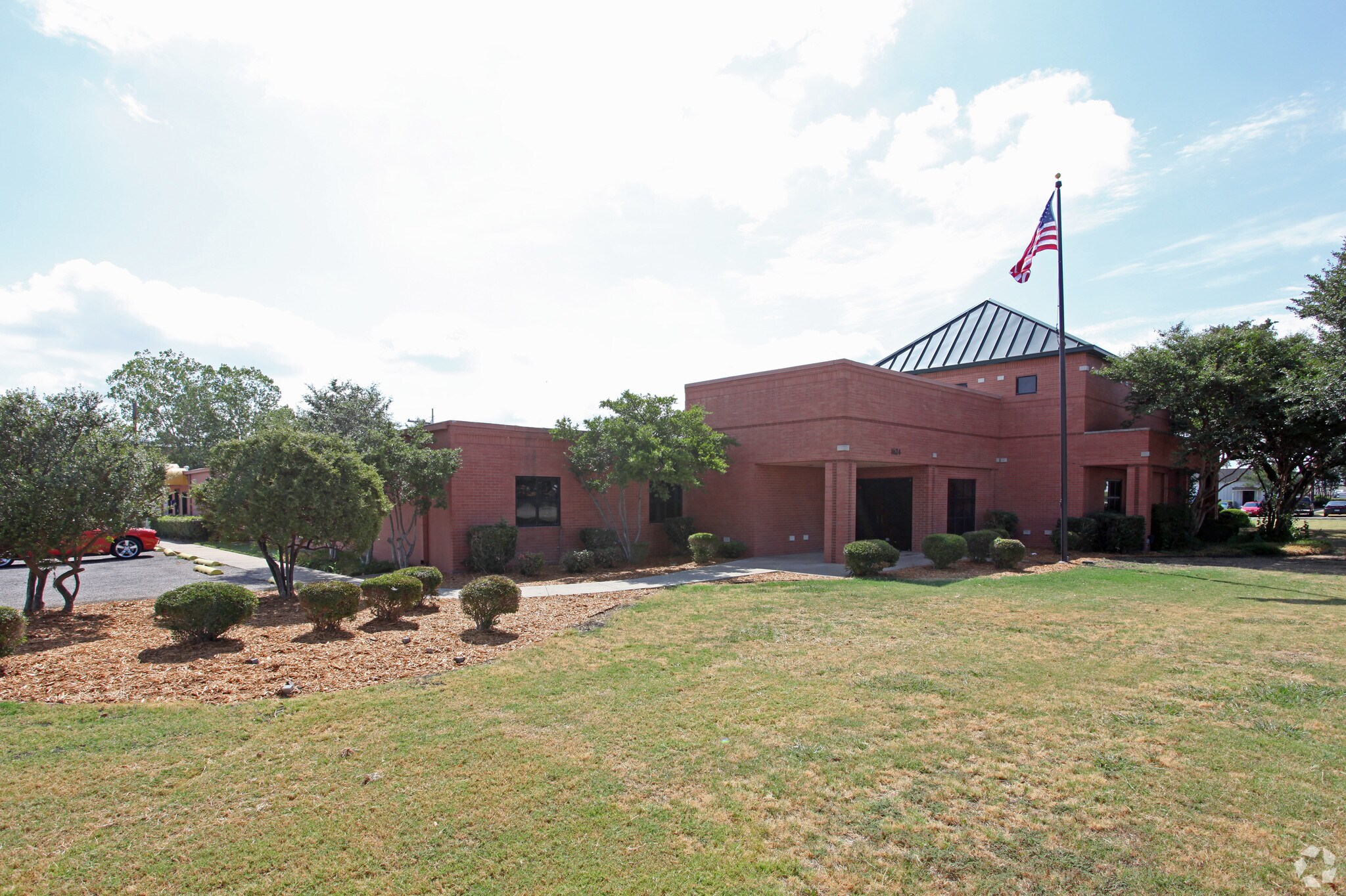 1624 N 1st St, Garland, TX for sale Building Photo- Image 1 of 1