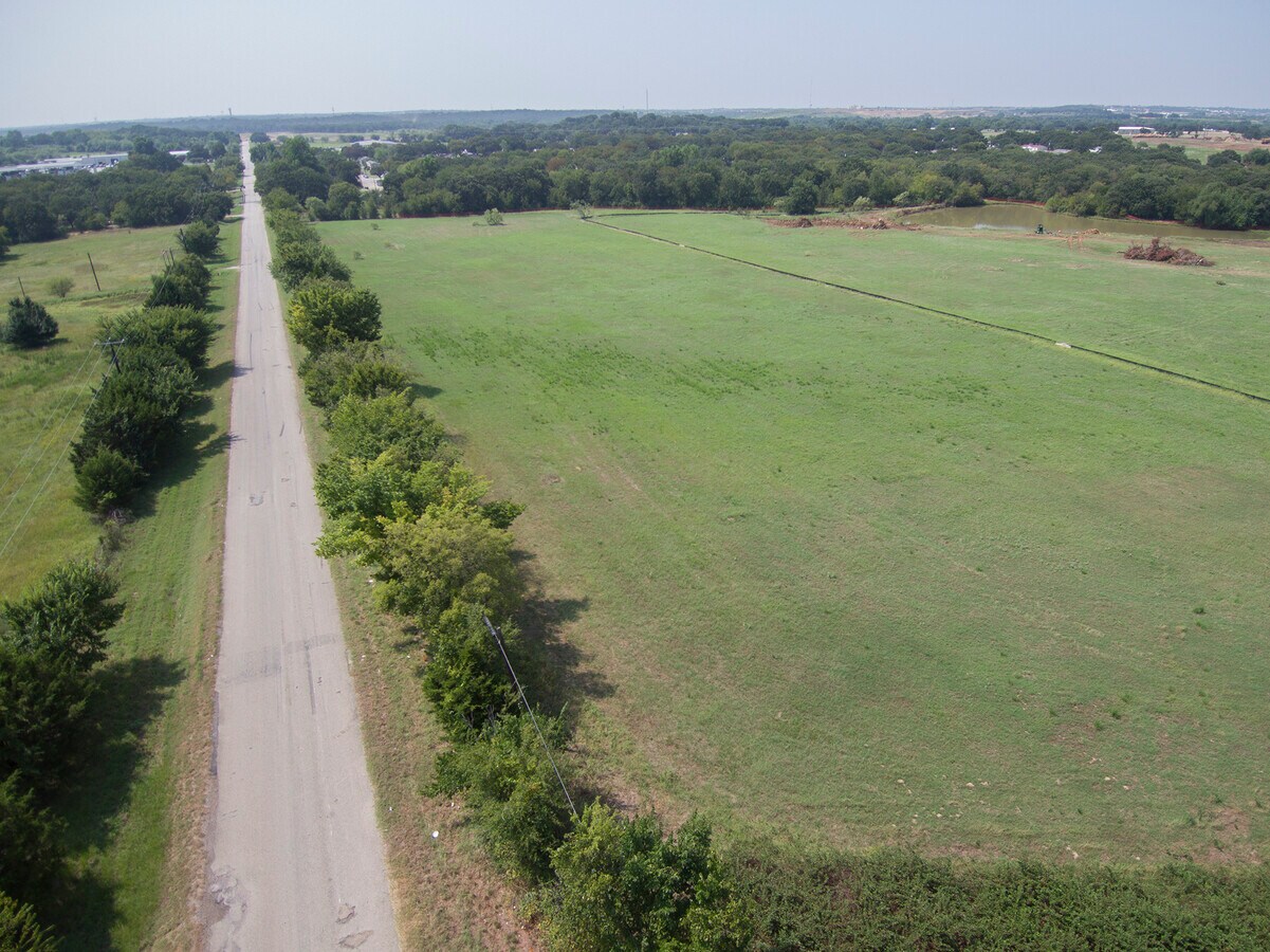 Trinity 1, Denton, TX 76208 S. Trinity Rd, Denton, TX 76208