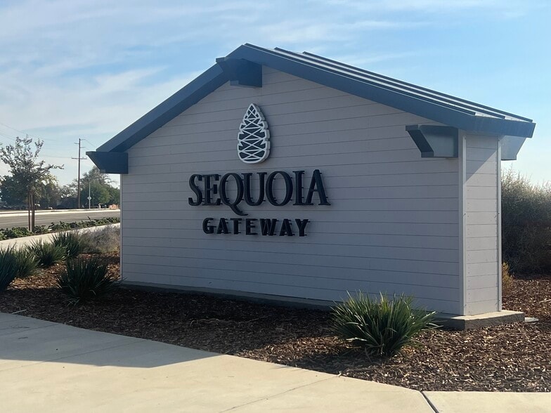 27908 Hwy 99, Visalia, CA for sale - Building Photo - Image 3 of 7