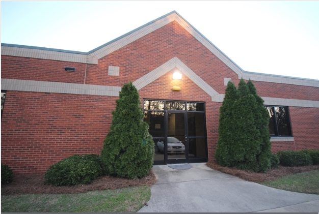 1330 E Arlington Blvd, Greenville, NC for sale - Building Photo - Image 1 of 10