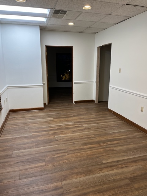 6827 Fairview Rd, Charlotte, NC for lease Interior Photo- Image 1 of 14