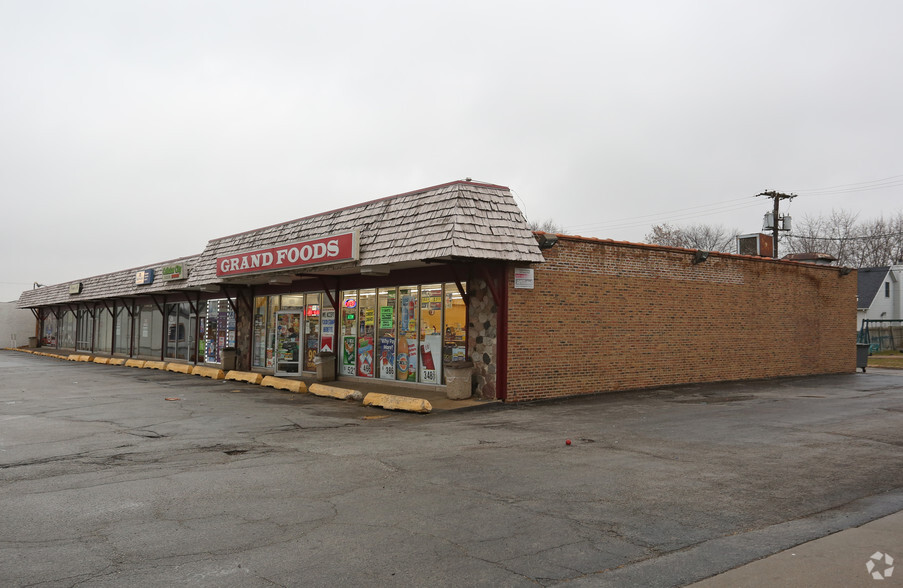 6823-6837 Grand Ave, Hammond, IN for sale - Building Photo - Image 3 of 4