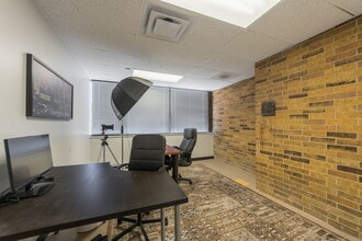 2850 NE Kendallwood Pky, Kansas City, MO for sale Building Photo- Image 1 of 3