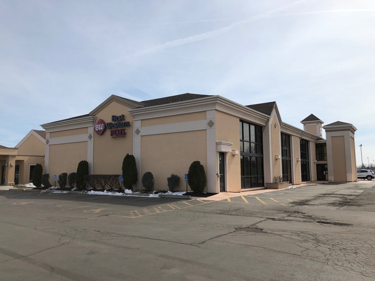 601 Dingens St, Cheektowaga, NY 14206