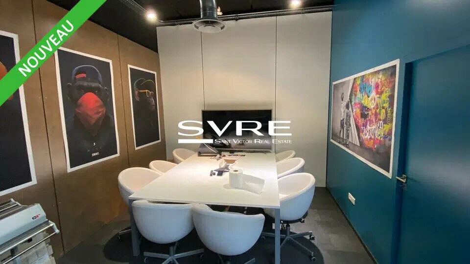 Office in Vitrolles for lease - Interior Photo - Image 2 of 6