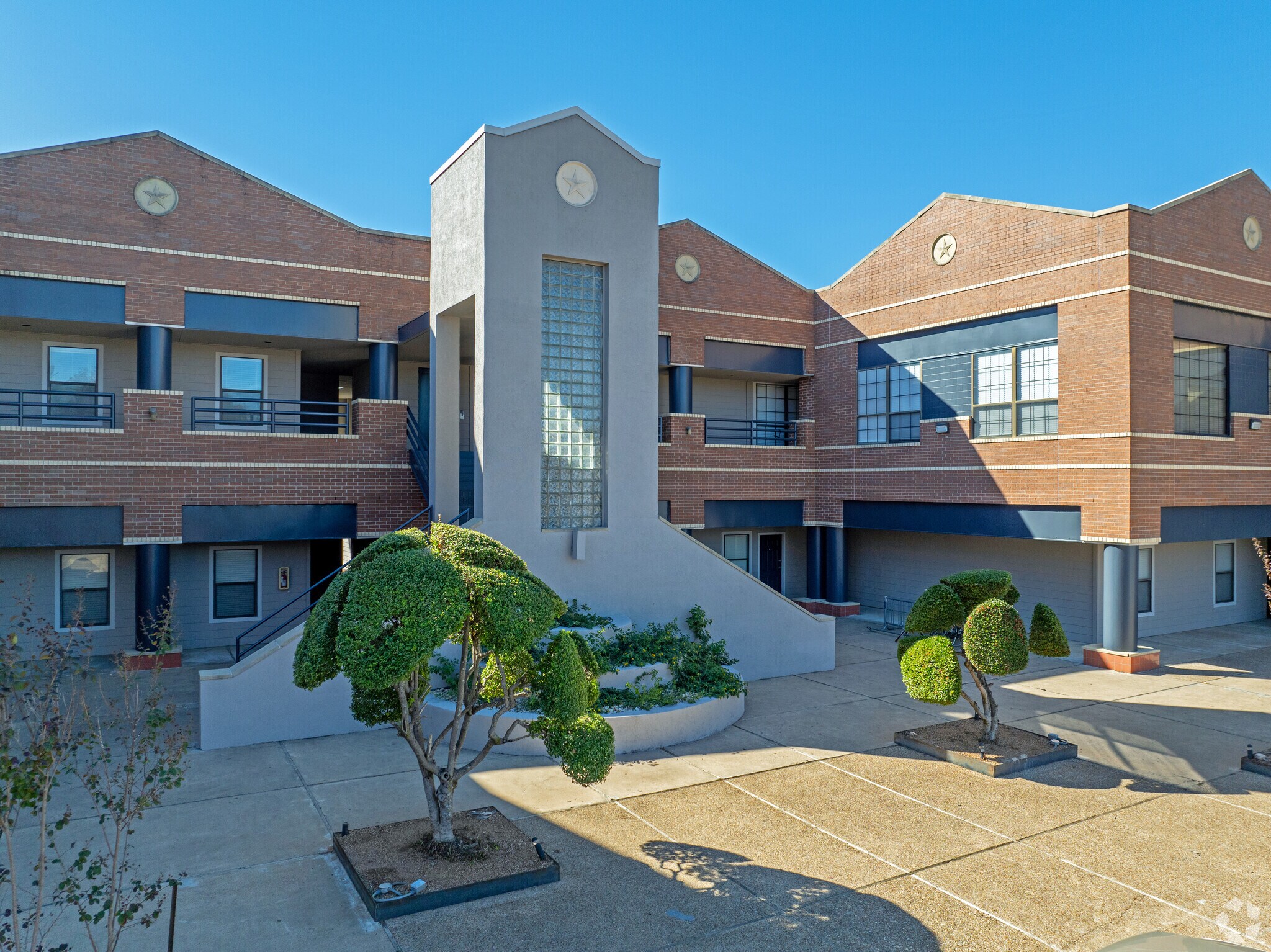 1911 S 8th St, Waco, TX for sale Primary Photo- Image 1 of 1