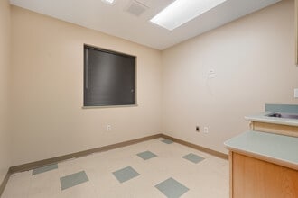 7640 Sylvania Ave, Sylvania, OH for lease Interior Photo- Image 2 of 13