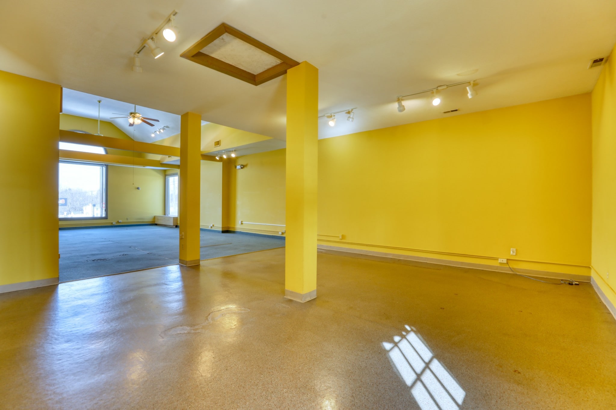 908-914 Allen St, Springfield, MA for sale Interior Photo- Image 1 of 17