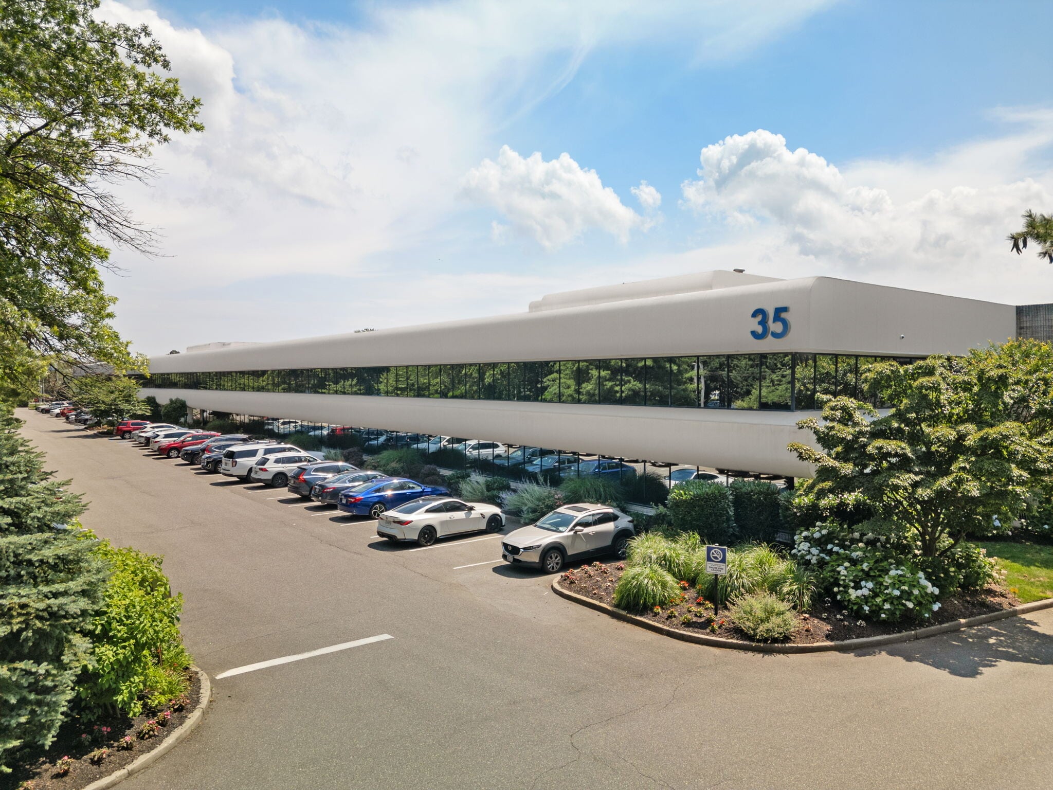 35 Pinelawn Rd, Melville, NY for lease Building Photo- Image 1 of 19