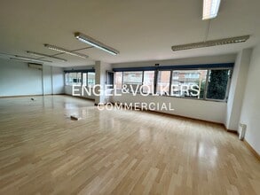 Office in Barcelona, Barcelona for lease Interior Photo- Image 1 of 10