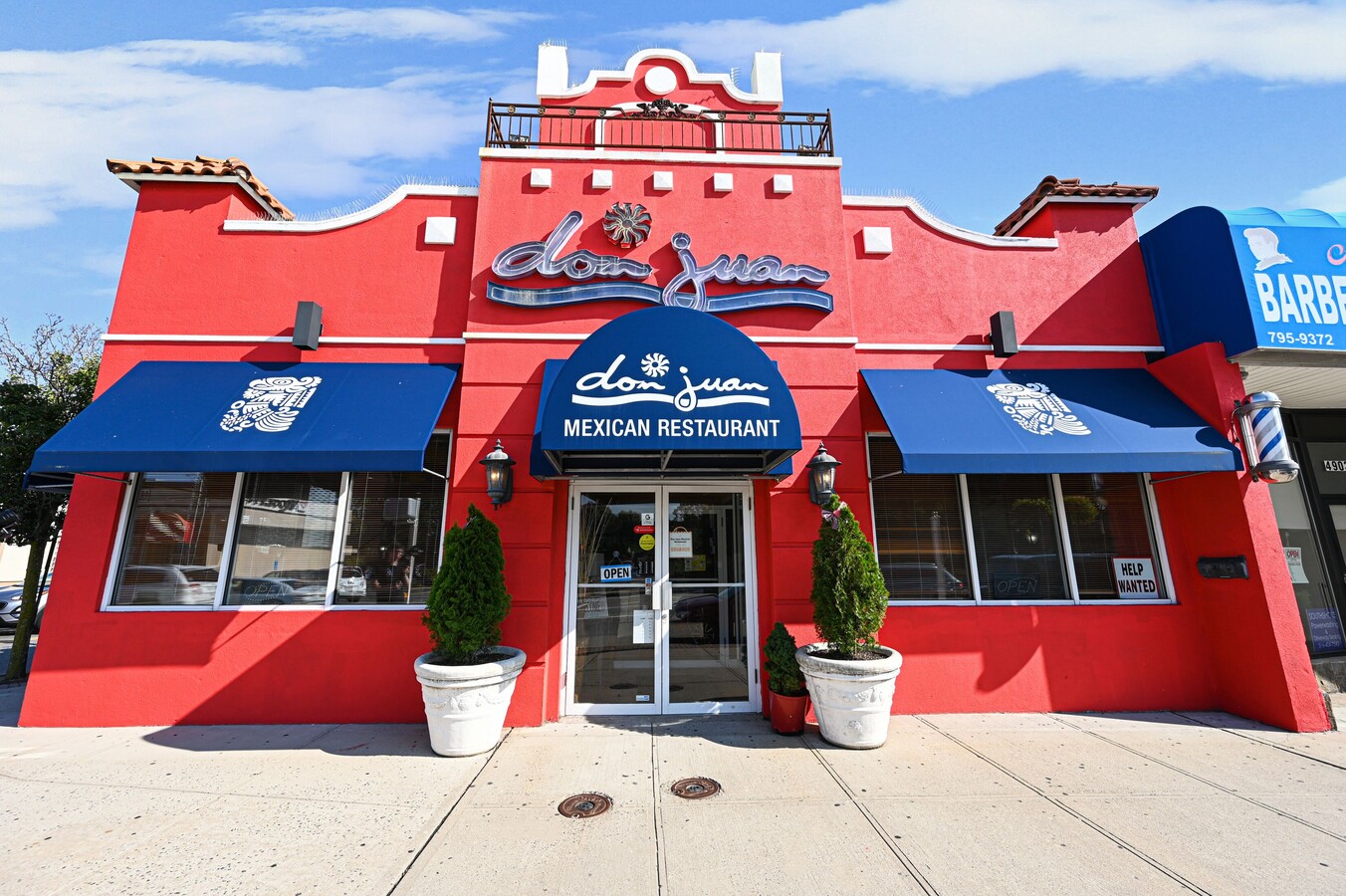 4899 Merrick Rd, Massapequa Park, NY 11762