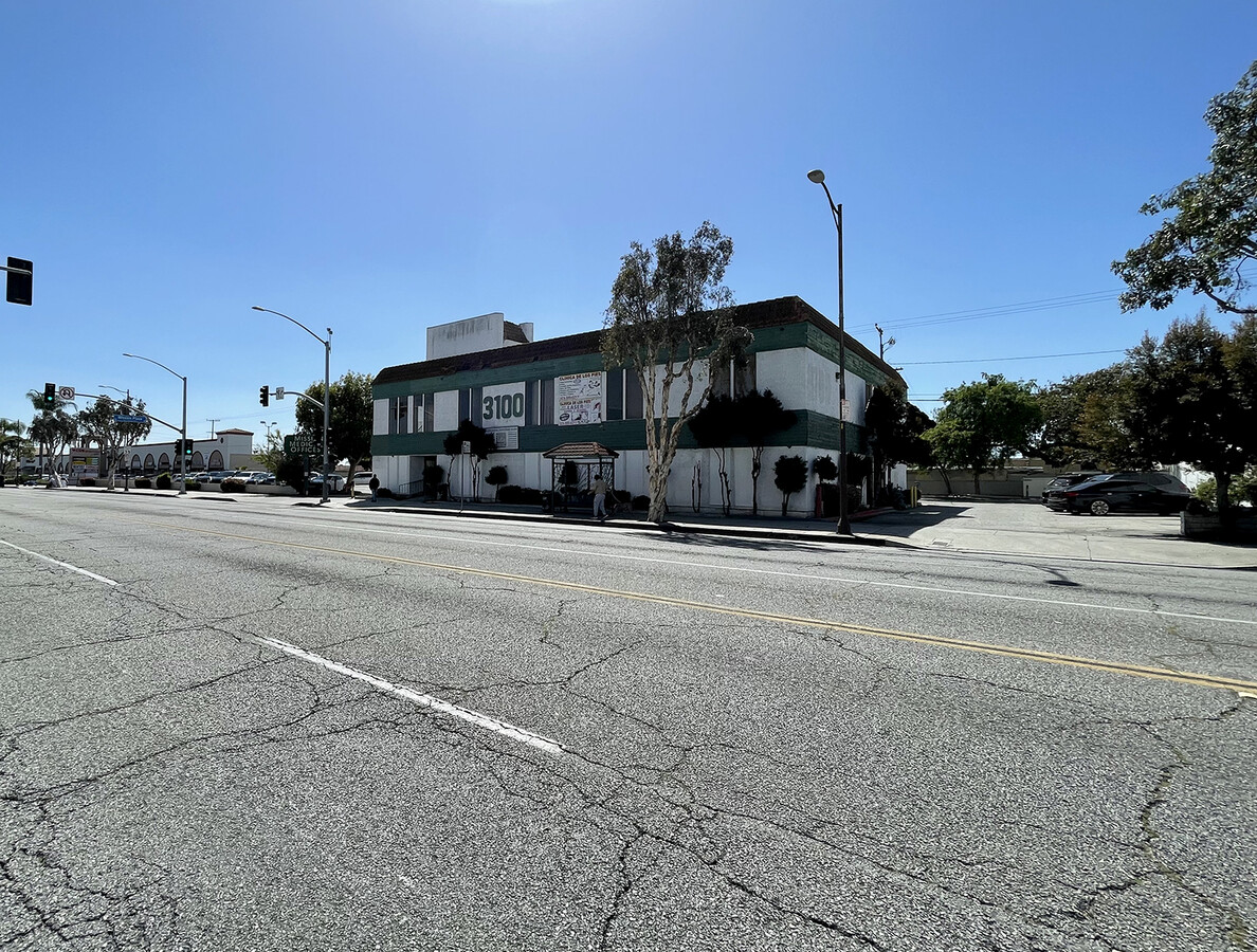 3100 E Florence Ave, Huntington Park, CA 90255