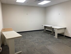 951 Marcon Blvd, Allentown, PA for lease Interior Photo- Image 2 of 8