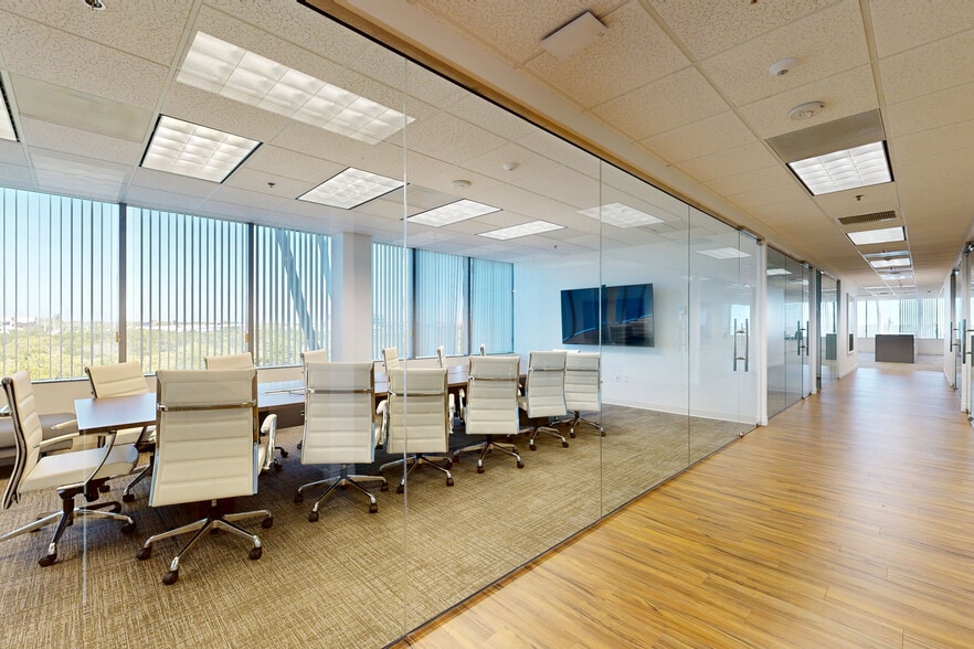 17755 US Highway 19, Clearwater, FL for lease - Matterport 3D Scan - Image 2 of 14