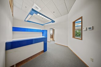 10003 N Division St, Spokane, WA for lease Interior Photo- Image 2 of 11