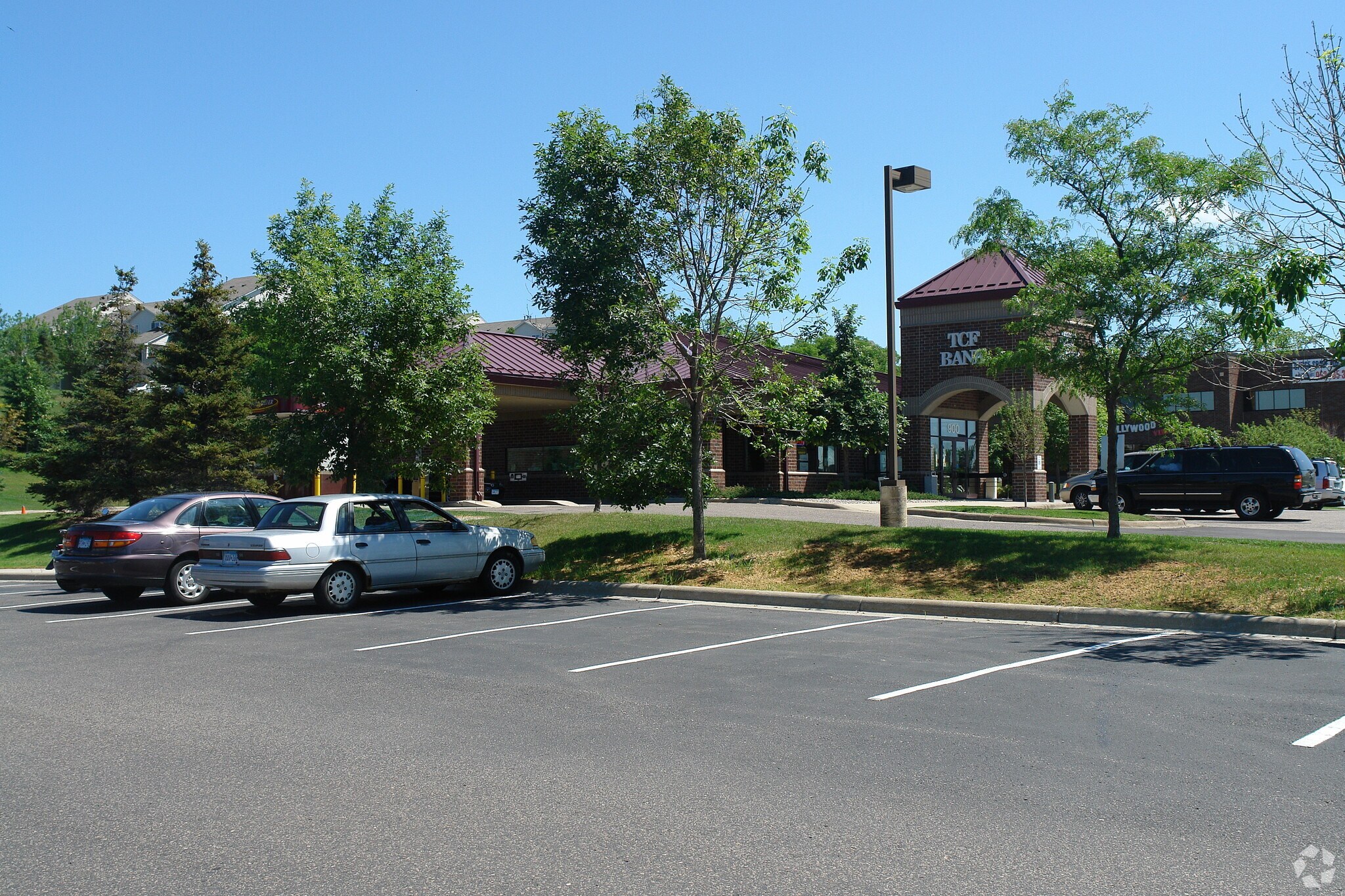 800860 W 78th St, Chanhassen, MN 55317 Chanhassen West Village