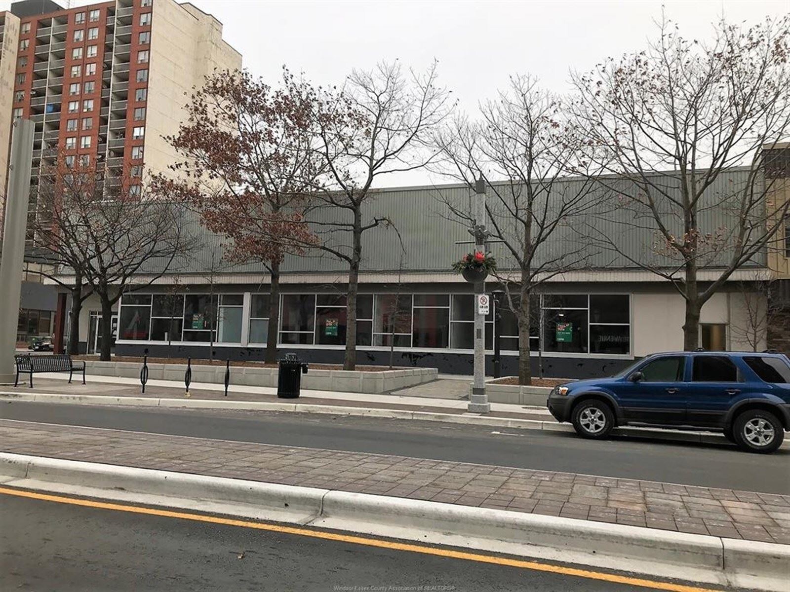 720 Ouellette Ave, Windsor, ON for sale Primary Photo- Image 1 of 1