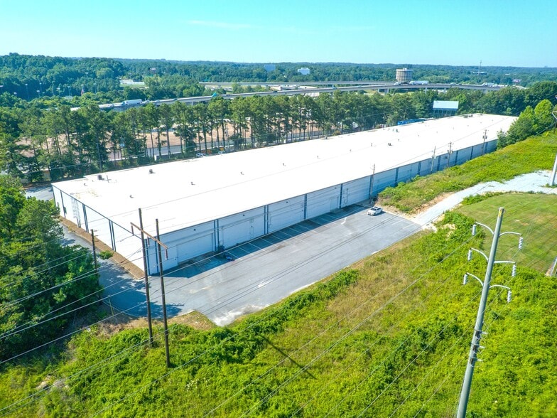 4164 Northeast Expy, Doraville, GA for lease - Building Photo - Image 2 of 19