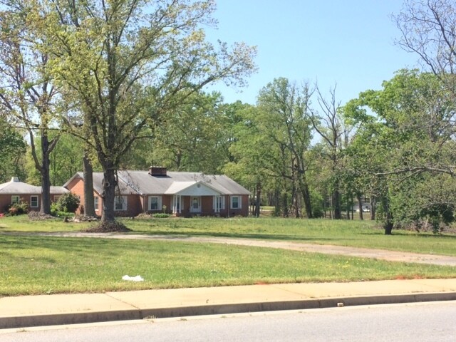 2827 W Whitner St, Anderson, SC for sale Building Photo- Image 1 of 1