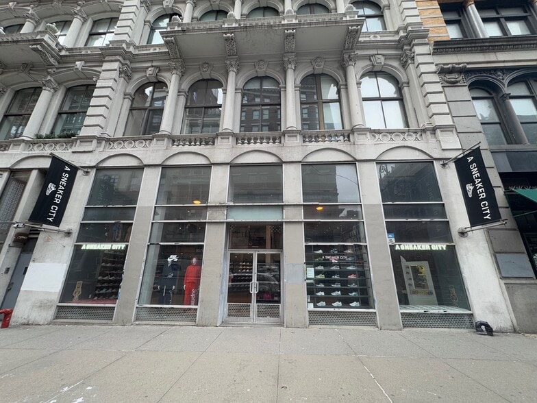 659 Broadway, New York, NY for sale - Building Photo - Image 1 of 8