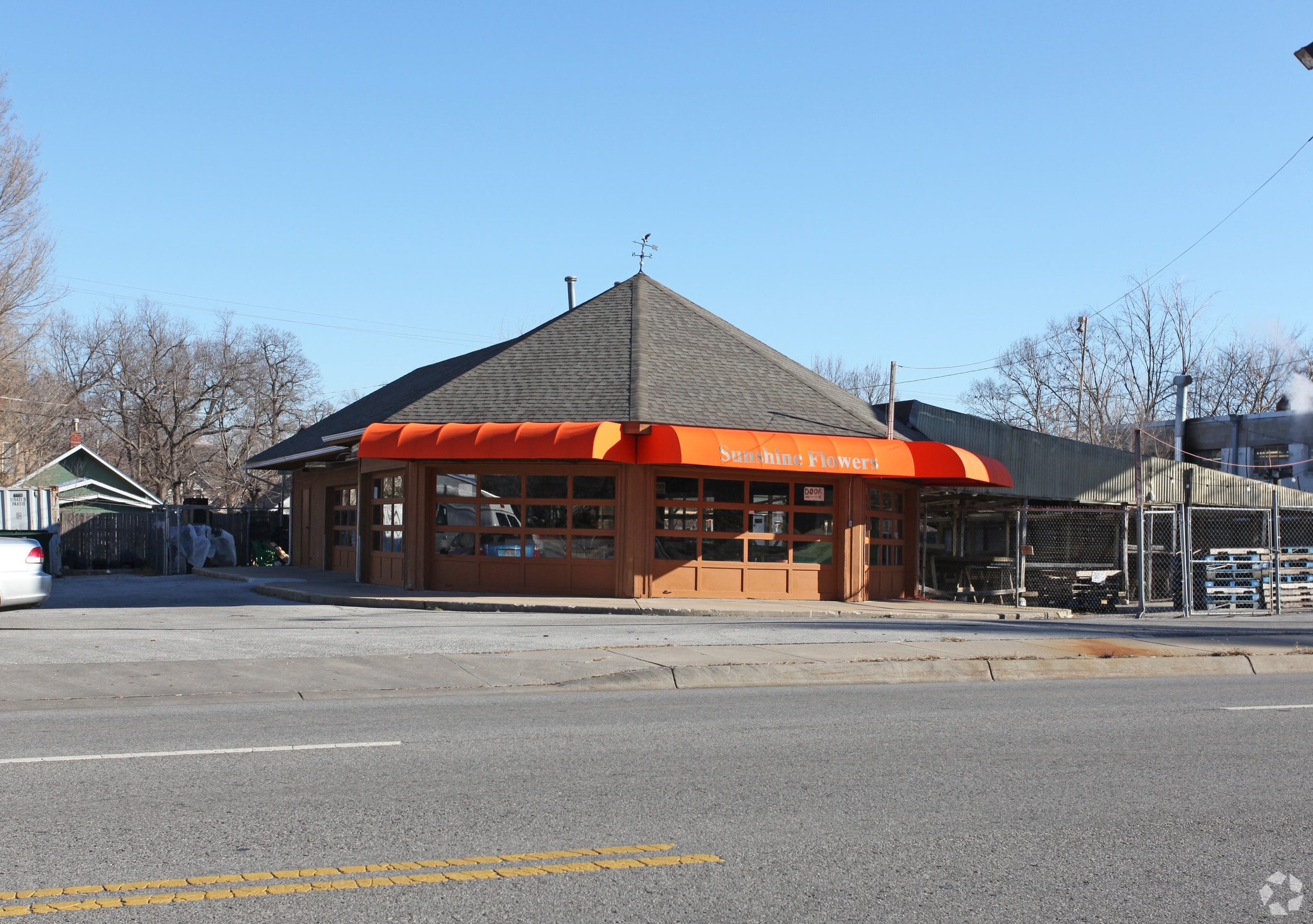 4509 Rainbow Blvd, Kansas City, KS for sale Primary Photo- Image 1 of 3