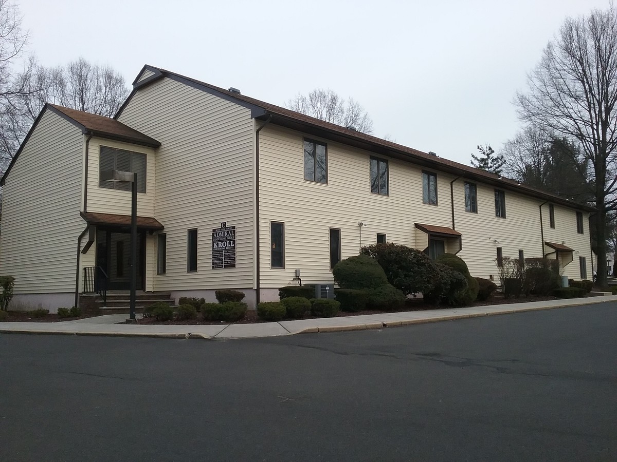 1 Brier Hill Ct, East Brunswick, NJ 08816 | LoopNet