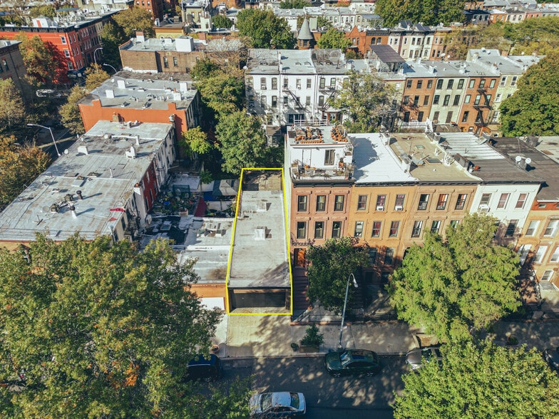 513 Hancock St, Brooklyn, NY for sale - Building Photo - Image 3 of 6