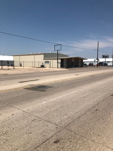 1400 W 2nd St, Odessa, TX for lease - Building Photo - Image 2 of 16