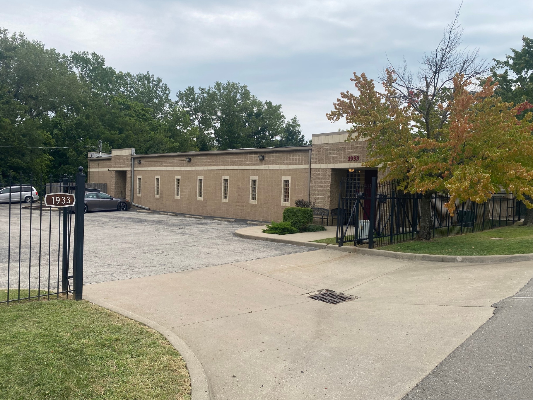 1933 N 10th St, Kansas City, KS for sale Building Photo- Image 1 of 10