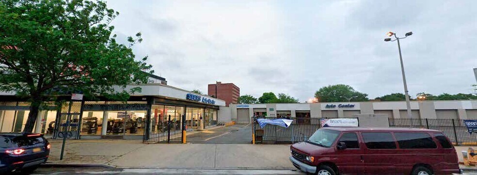 2359 Bedford Ave, Brooklyn, NY for sale - Building Photo - Image 1 of 1