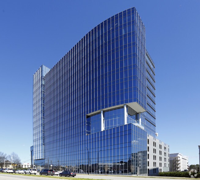 4242 Six Forks Rd, Raleigh, NC for lease - Building Photo - Image 2 of 41