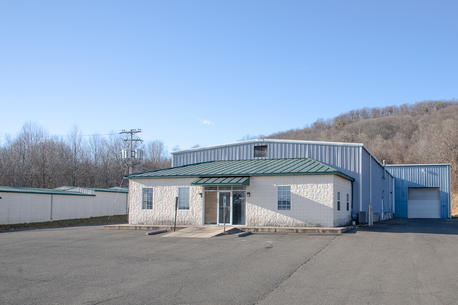 12693 Lee Hwy, Washington, VA for lease Primary Photo- Image 1 of 12