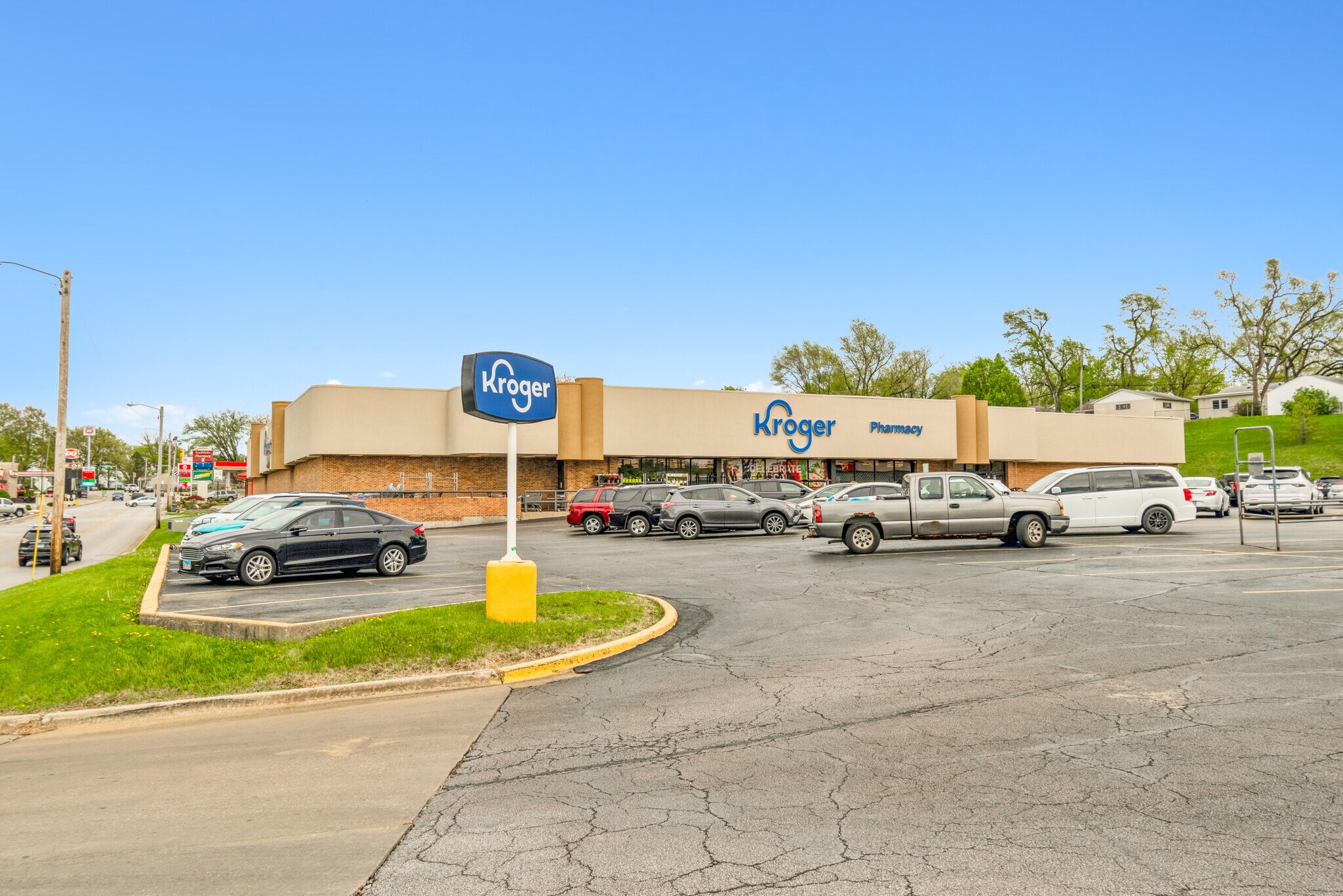 255 W 1st Dr, Decatur, IL for sale Building Photo- Image 1 of 1