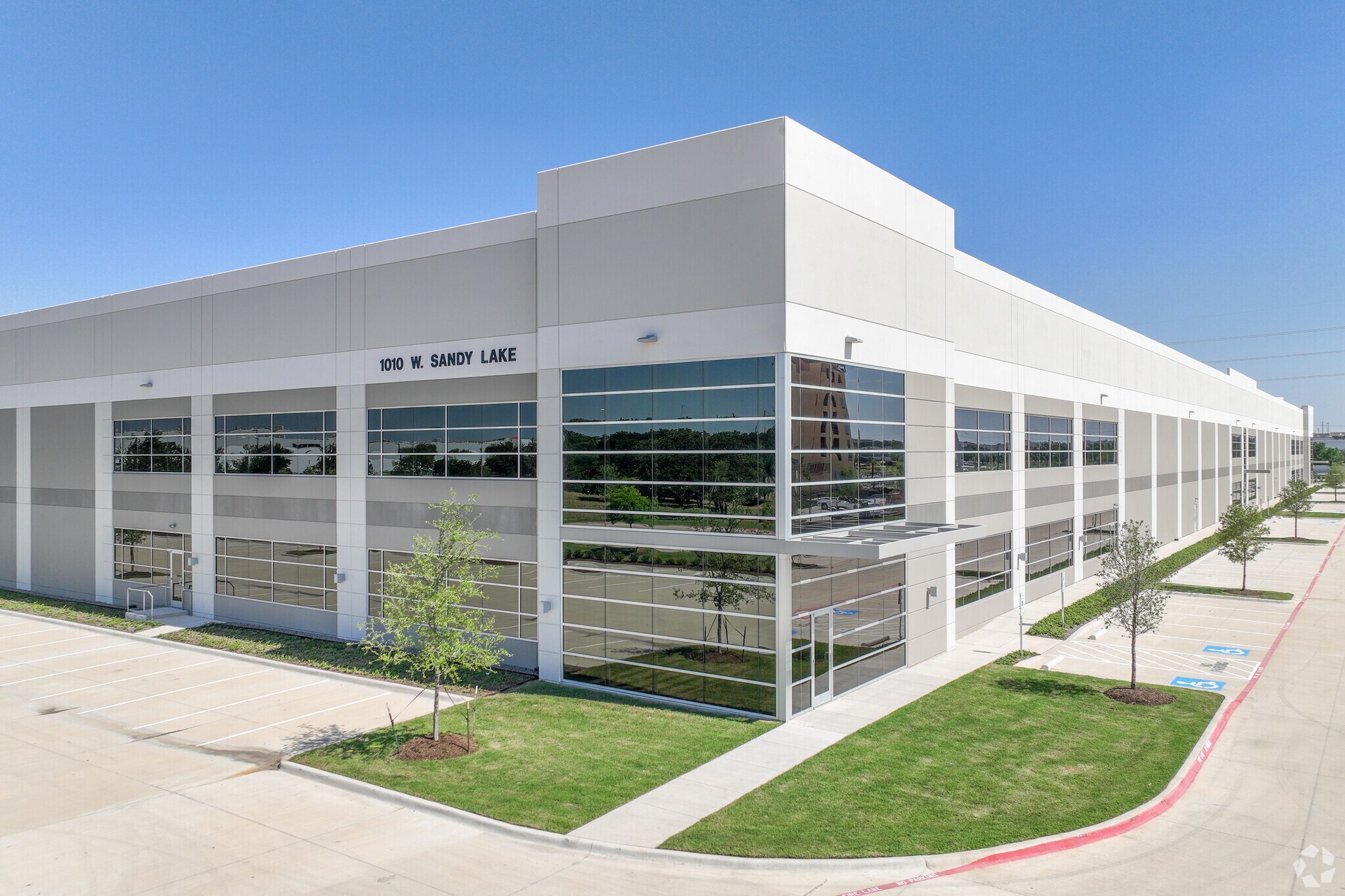 1010 W Sandy Lake Rd, Coppell, TX for sale Primary Photo- Image 1 of 1