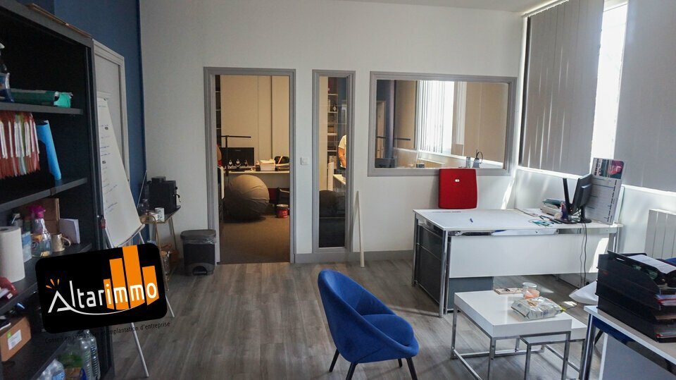 Flex in Lucé for lease - Building Photo - Image 3 of 5