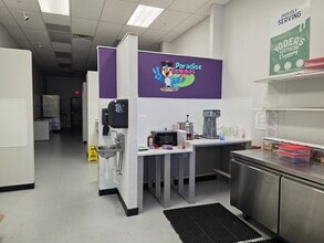 10020 Coconut Rd, Estero, FL for lease Interior Photo- Image 2 of 5