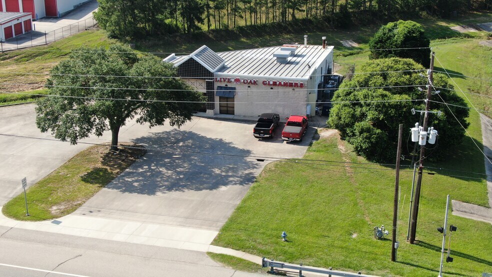 1801 N Loop 336 W, Conroe, TX for sale - Primary Photo - Image 1 of 1