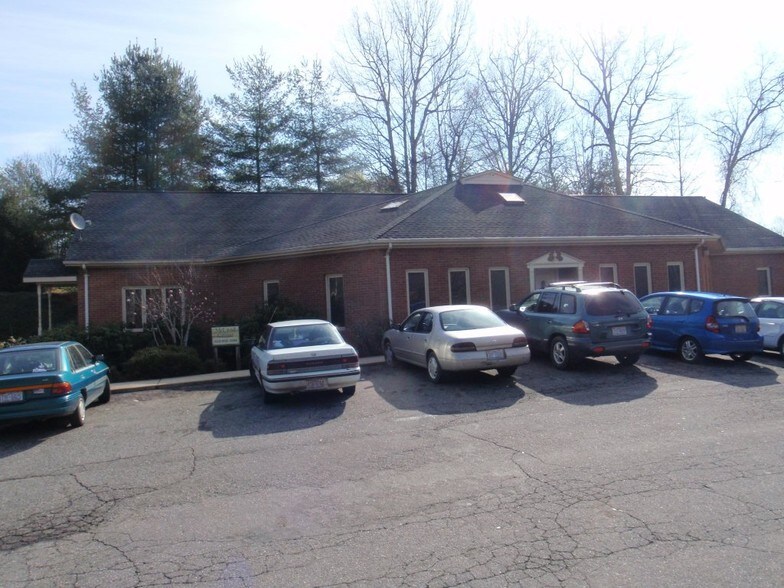 1170 W Medical Court Dr, Marion, NC for sale - Primary Photo - Image 1 of 1