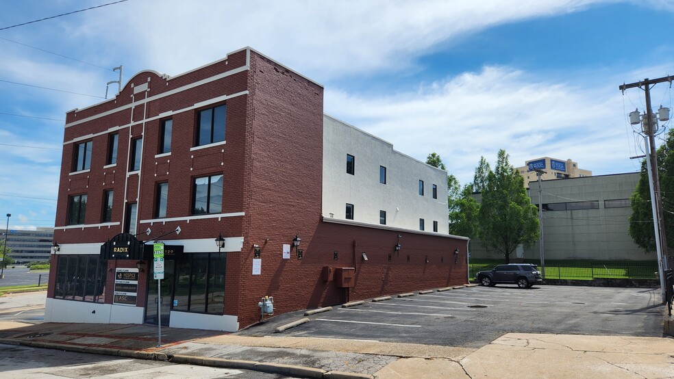 1120 S Boston Ave, Tulsa, OK for lease - Building Photo - Image 3 of 7